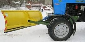 Отвал поворотный снеговой для трактора МТЗ, ширина 2500 мм, высота 700 мм